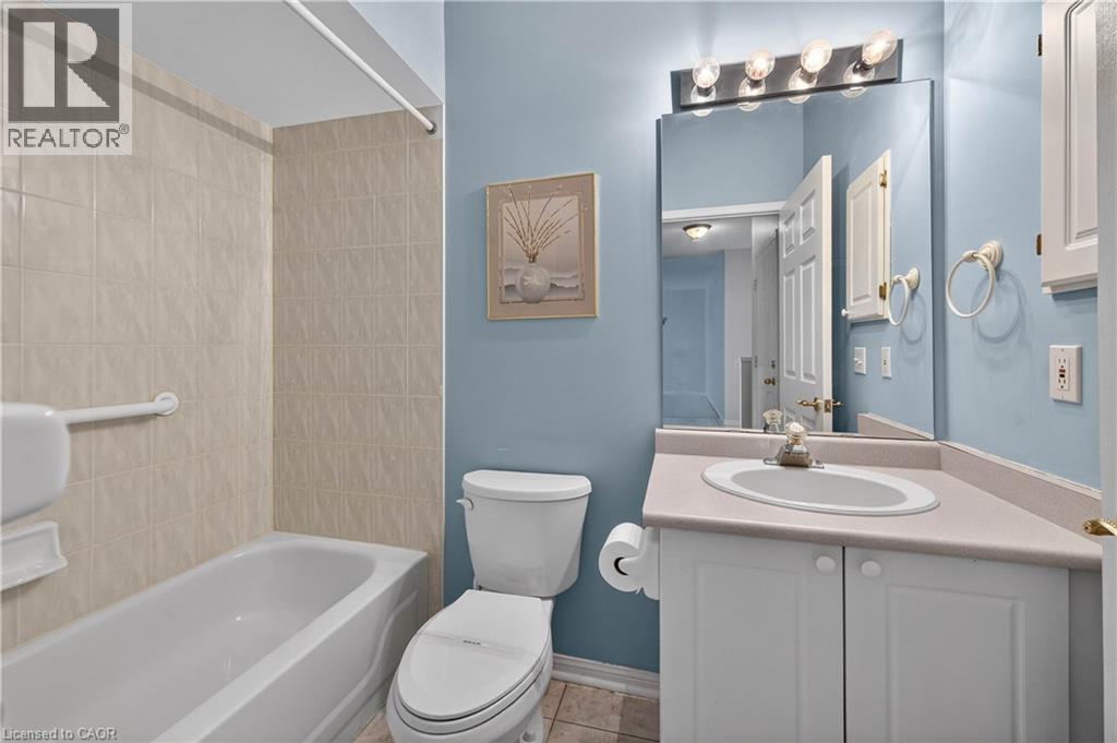 156 Silverbirch Boulevard, Hamilton, Ontario  L0R 1W0 - Photo 28 - 40800508