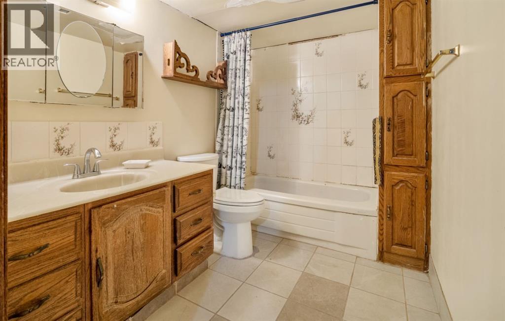 450 4 Avenue E, Cardston, Alberta  T0K 0K0 - Photo 32 - A2285358