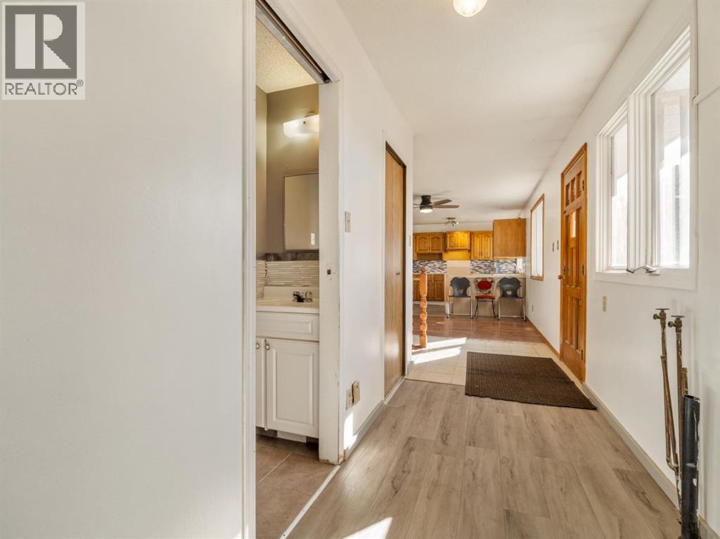 450 4 Avenue E, Cardston, Alberta  T0K 0K0 - Photo 20 - A2285358