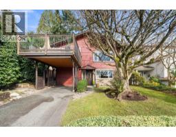 3300 MAHON AVENUE, North Vancouver, British Columbia