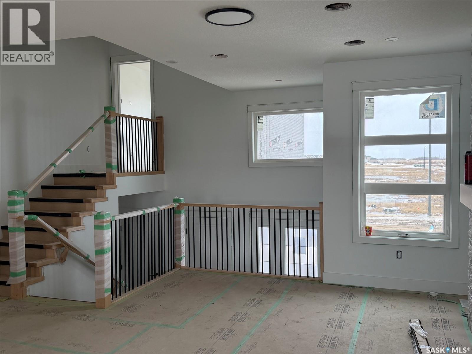 983 Nightingale Bend, Saskatoon, Saskatchewan  S7L 6Y3 - Photo 5 - SK027093