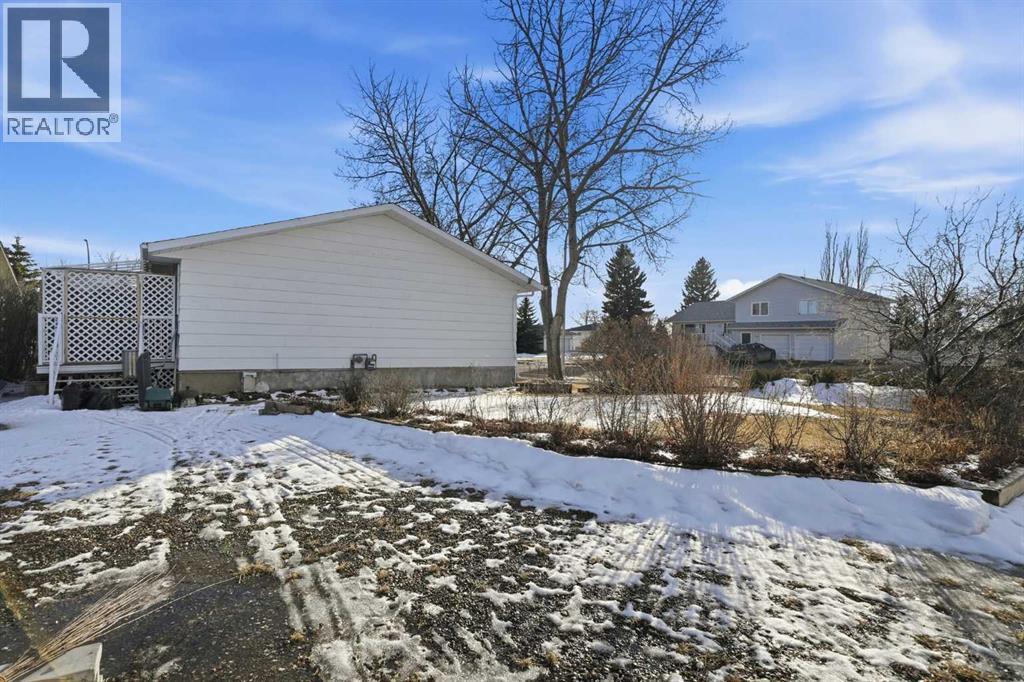 14 Rasmussen Place, Standard, Alberta  T0J 3G0 - Photo 30 - A2291646