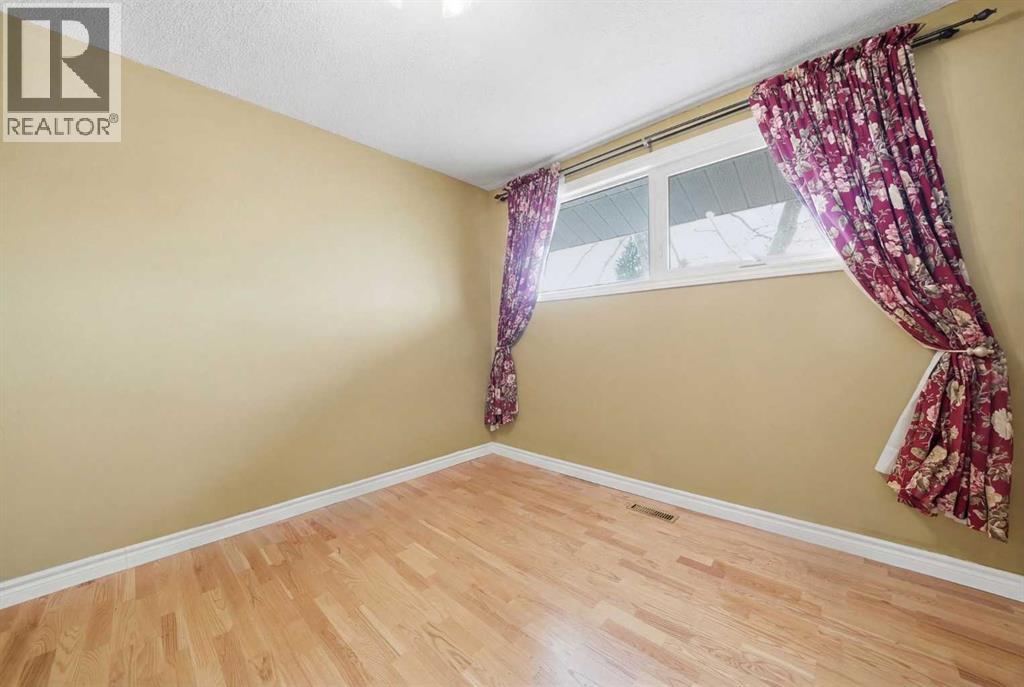 14 Rasmussen Place, Standard, Alberta  T0J 3G0 - Photo 15 - A2291646