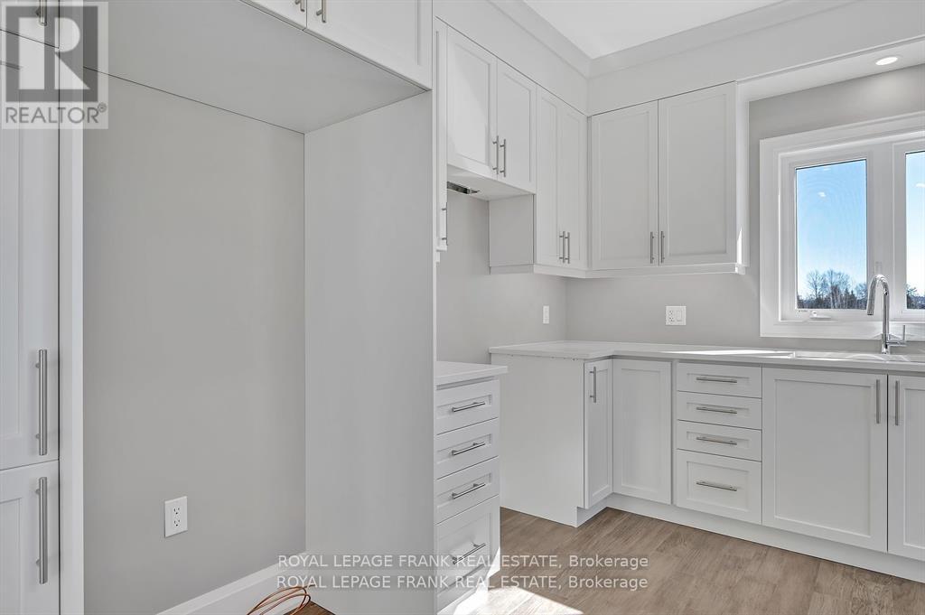 580 Patterson Road, Kawartha Lakes, Ontario  K0M 1N0 - Photo 15 - X12926200