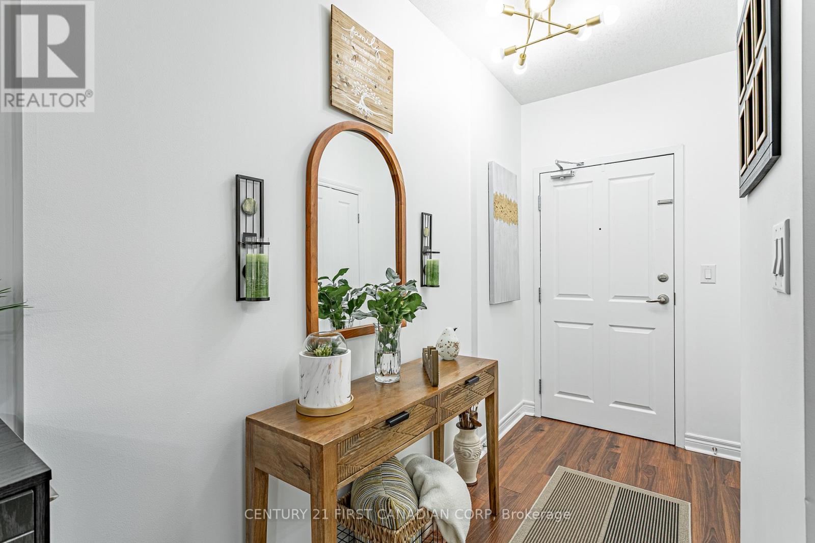 312 - 1030 Coronation Drive, London North, Ontario  N6G 0G5 - Photo 3 - X12926216