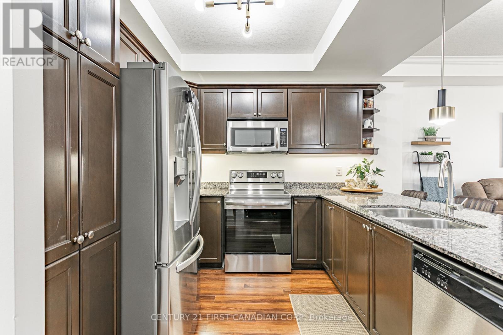 312 - 1030 Coronation Drive, London North, Ontario  N6G 0G5 - Photo 6 - X12926216