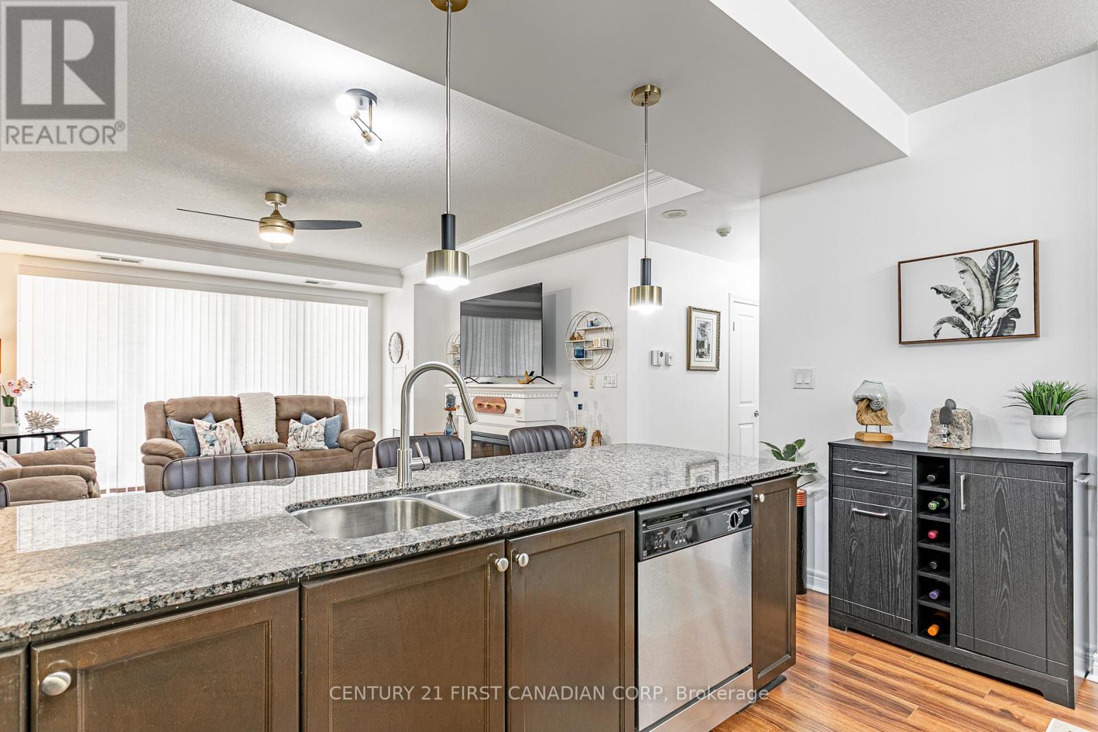 312 - 1030 Coronation Drive, London North, Ontario  N6G 0G5 - Photo 7 - X12926216