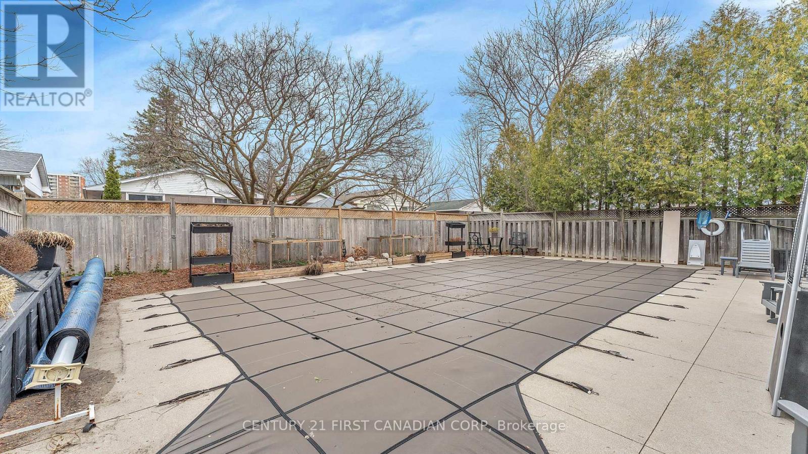 10 Alayne Crescent, London South, Ontario  N6E 2A3 - Photo 28 - X12926224