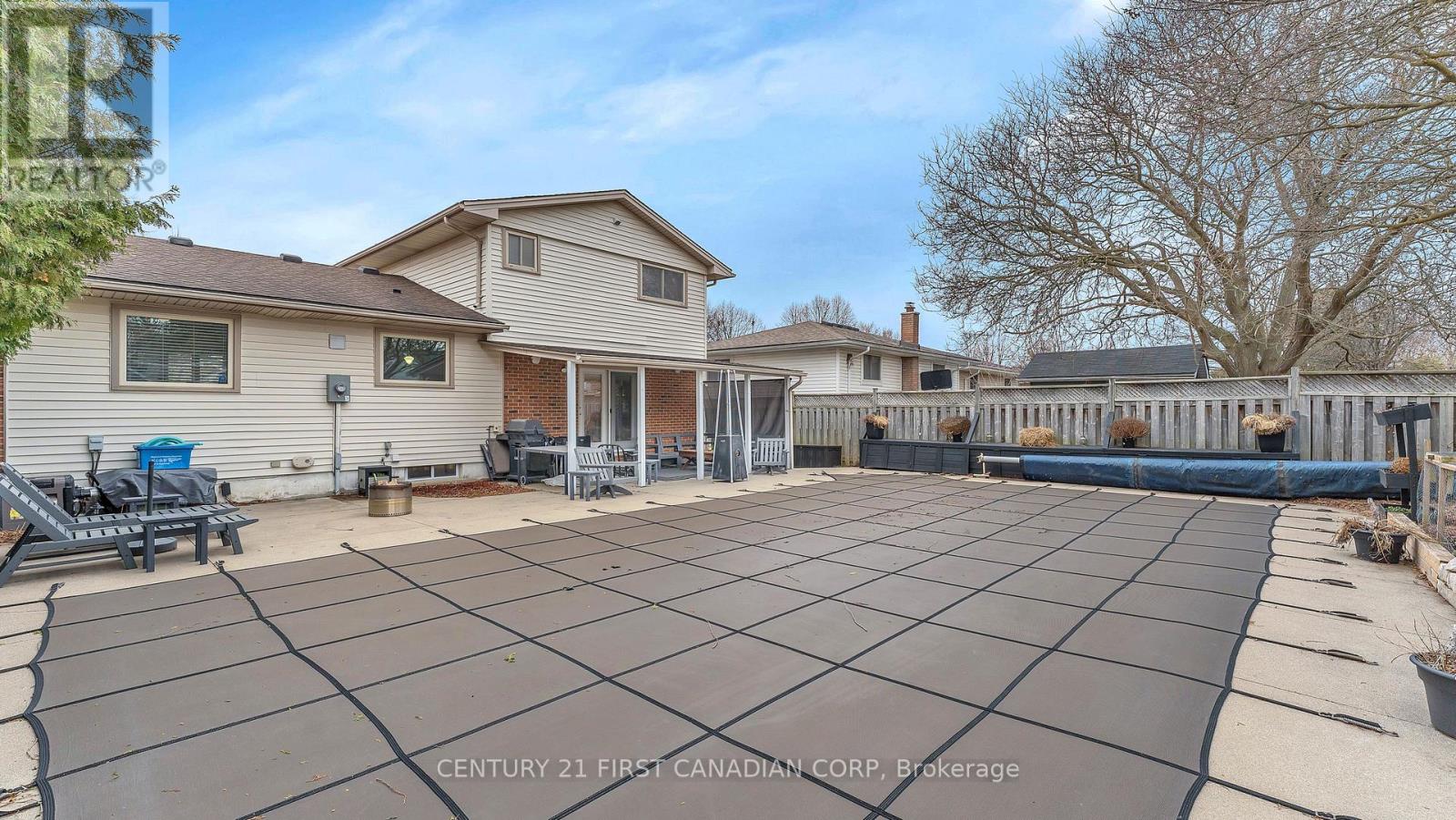 10 Alayne Crescent, London South, Ontario  N6E 2A3 - Photo 30 - X12926224