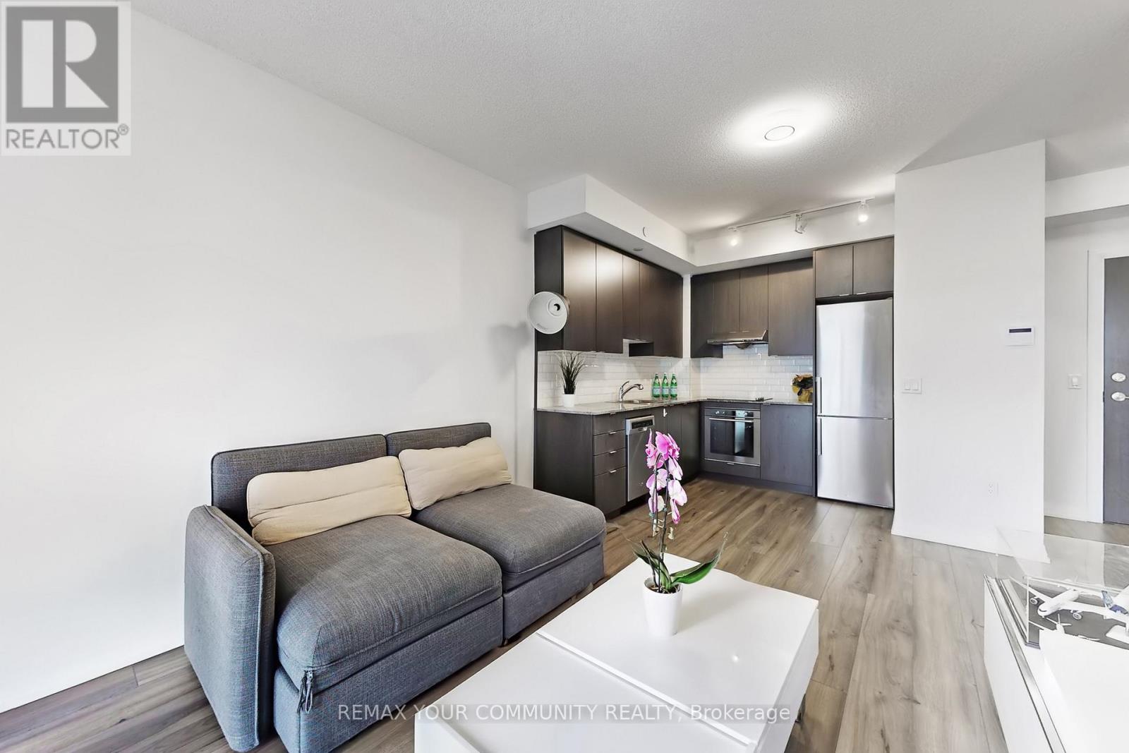 207a - 50 Ann O'reilly Road, Toronto, Ontario  M5J 0C9 - Photo 12 - C12926116