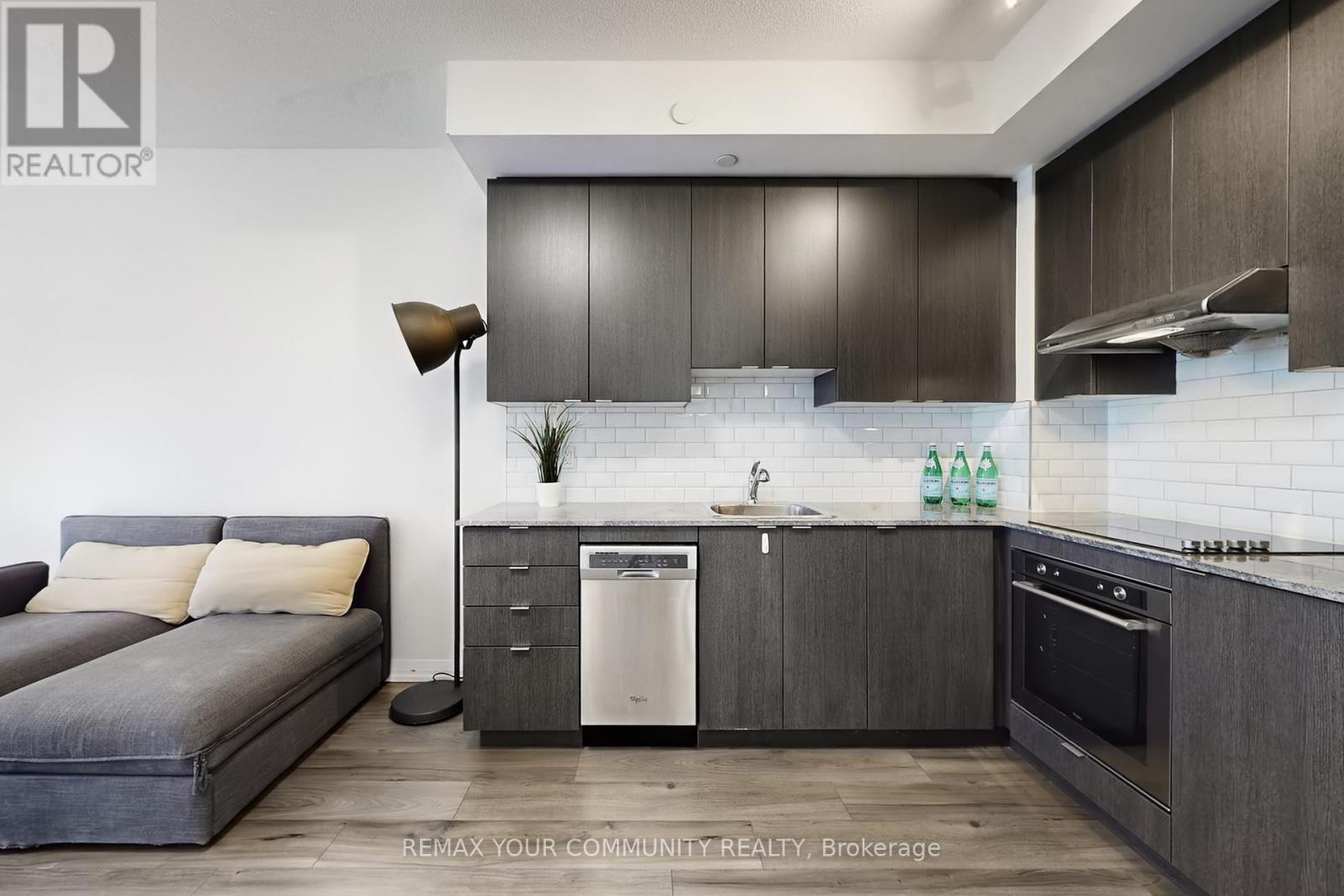 207a - 50 Ann O'reilly Road, Toronto, Ontario  M5J 0C9 - Photo 13 - C12926116