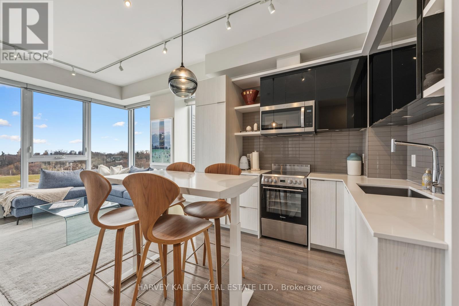 511 - 6 Parkwood Avenue, Toronto (Casa Loma), Ontario  M4V 1V1 - Photo 3 - C12926122