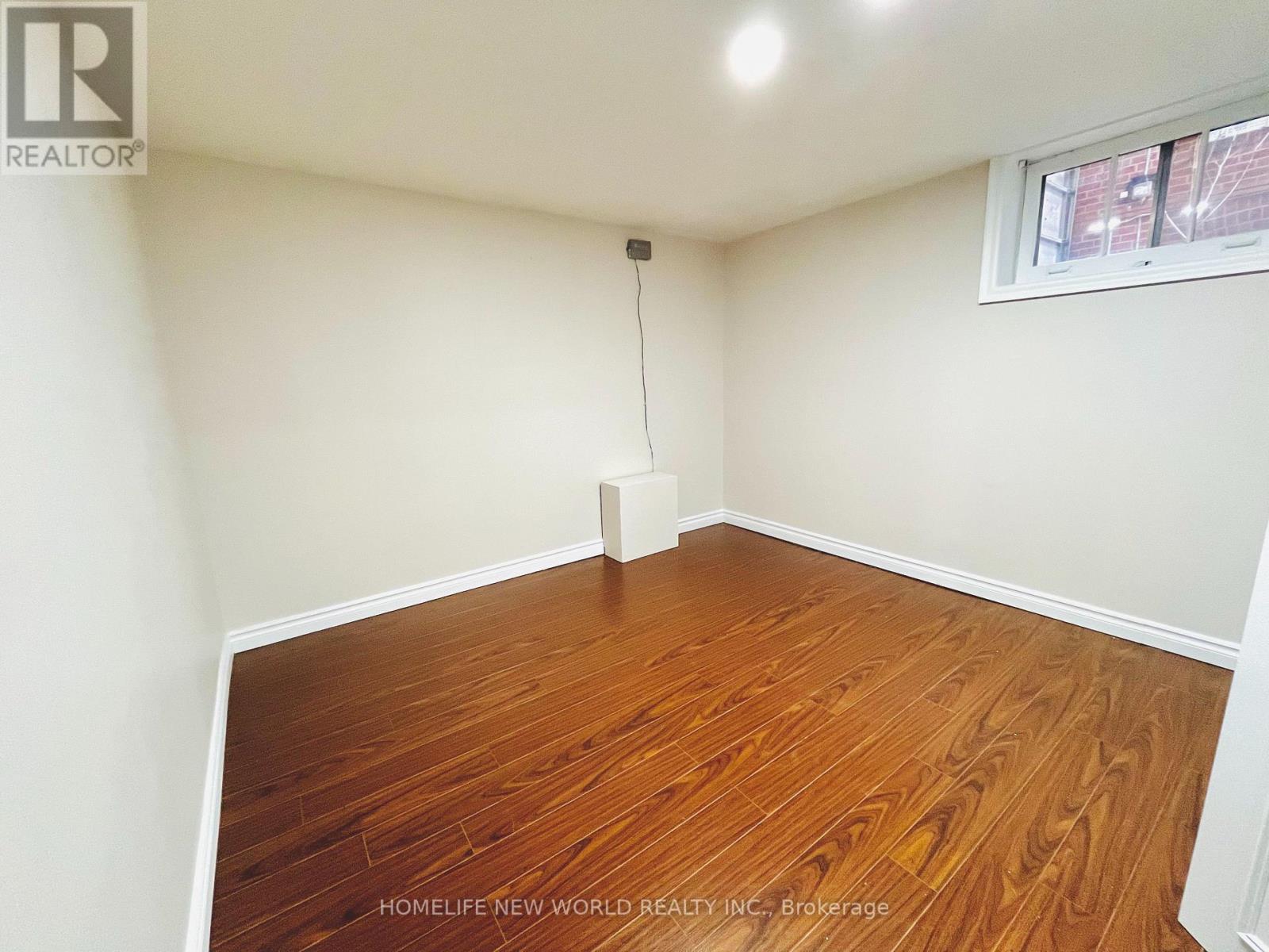 Bsmt - 298 Empress Avenue, Toronto (Willowdale East), Ontario  M2N 3V4 - Photo 13 - C12926174