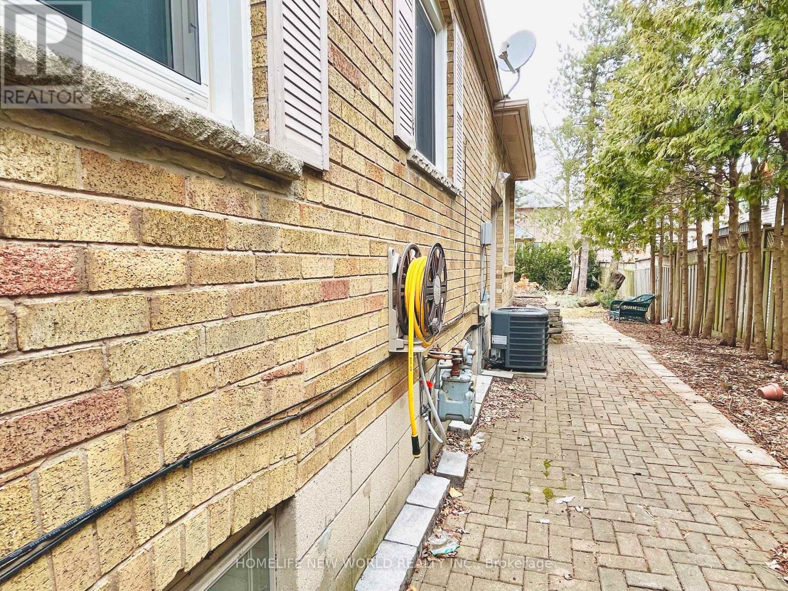 Bsmt - 298 Empress Avenue, Toronto (Willowdale East), Ontario  M2N 3V4 - Photo 17 - C12926174