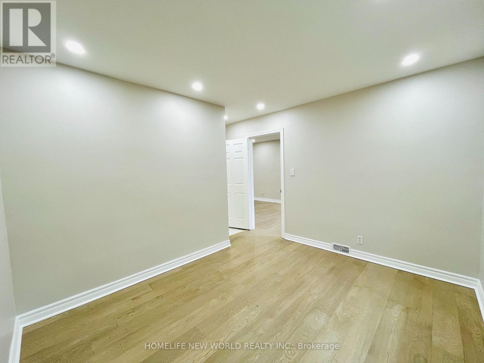 Ground - 298 Empress Avenue, Toronto, Ontario  M2N 3V4 - Photo 6 - C12926180