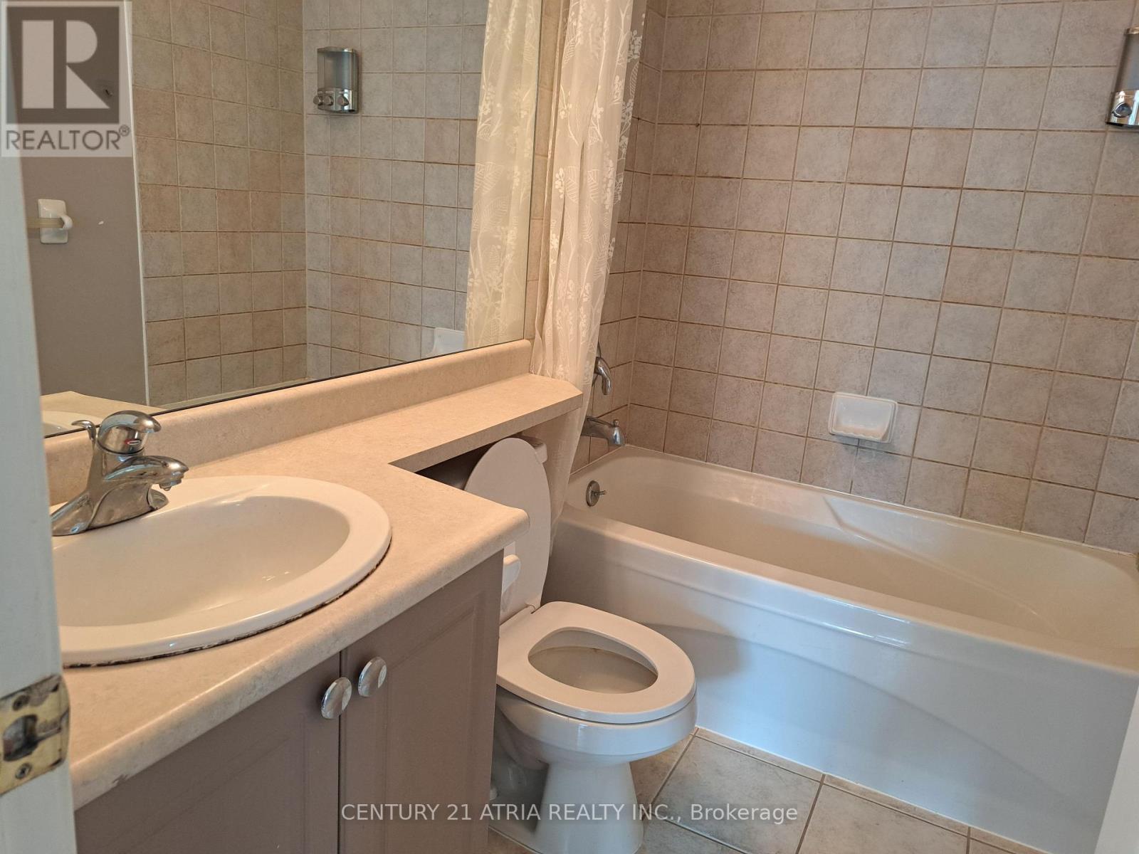 1508 - 28 Byng Avenue, Toronto (Willowdale East), Ontario  M2N 7H4 - Photo 6 - C12926202