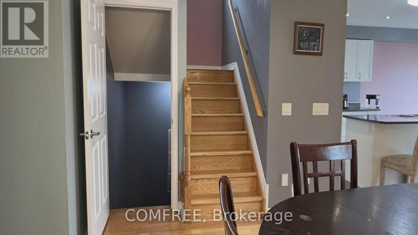 553 Baldwin Crescent, Woodstock, Ontario  N4T 0G4 - Photo 11 - X12926118