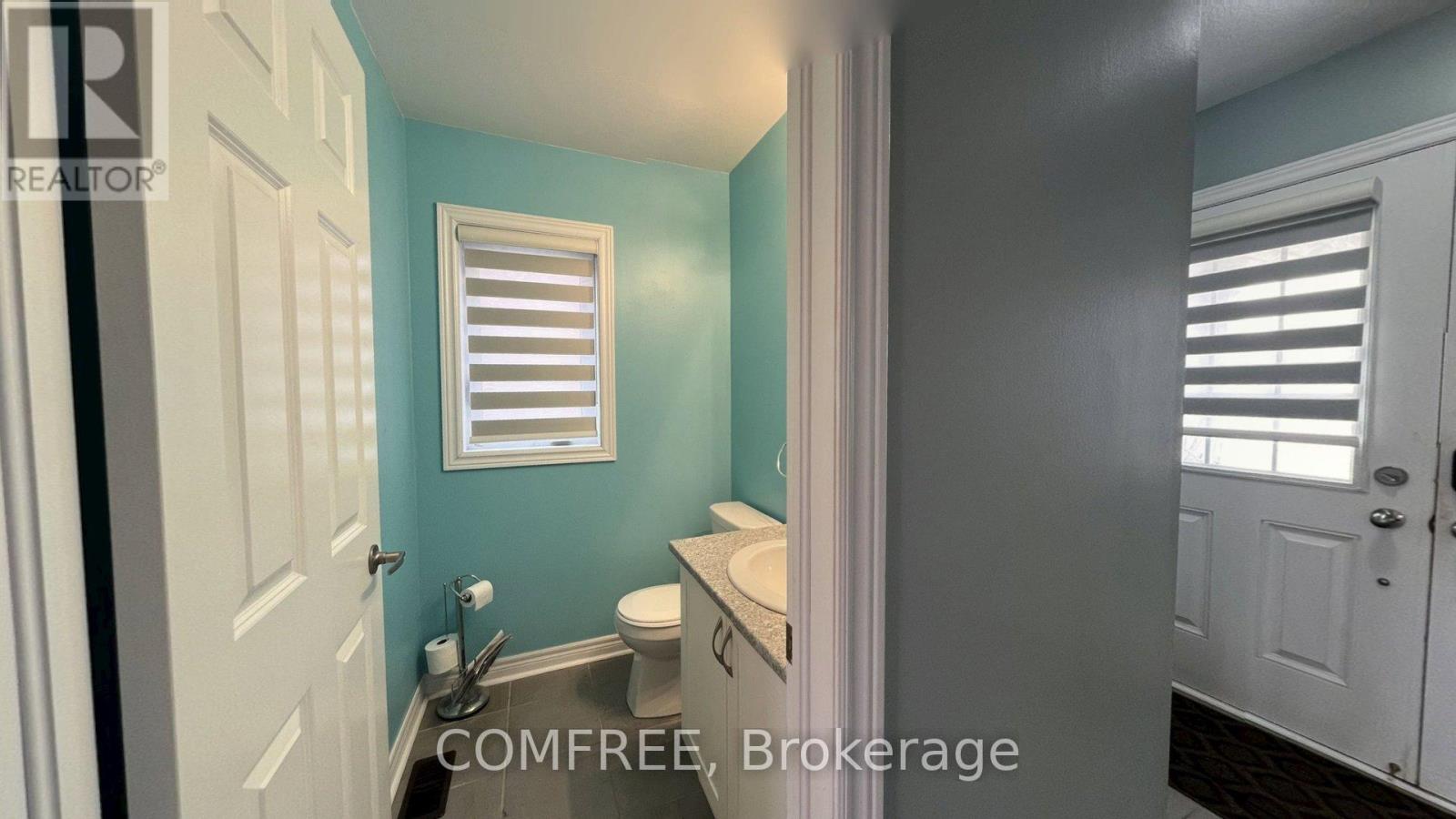 553 Baldwin Crescent, Woodstock, Ontario  N4T 0G4 - Photo 3 - X12926118