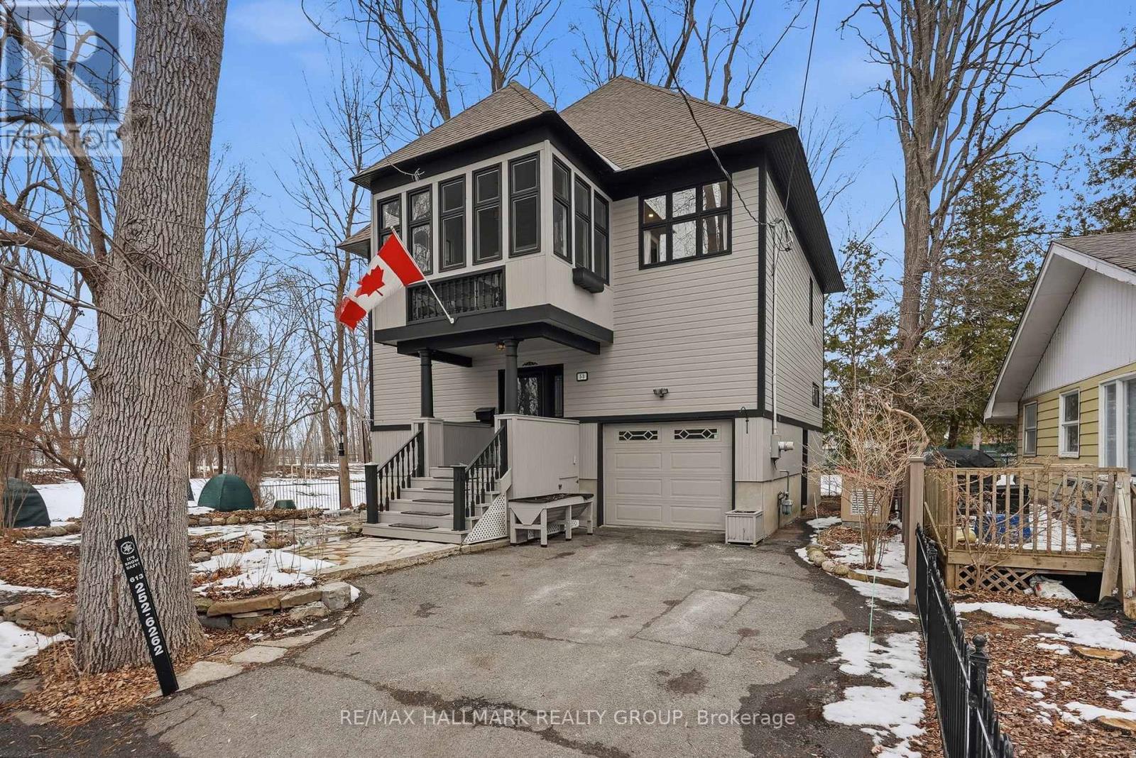 53 Scrivens Street, Ottawa, Ontario  K2B 8M6 - Photo 2 - X12926124