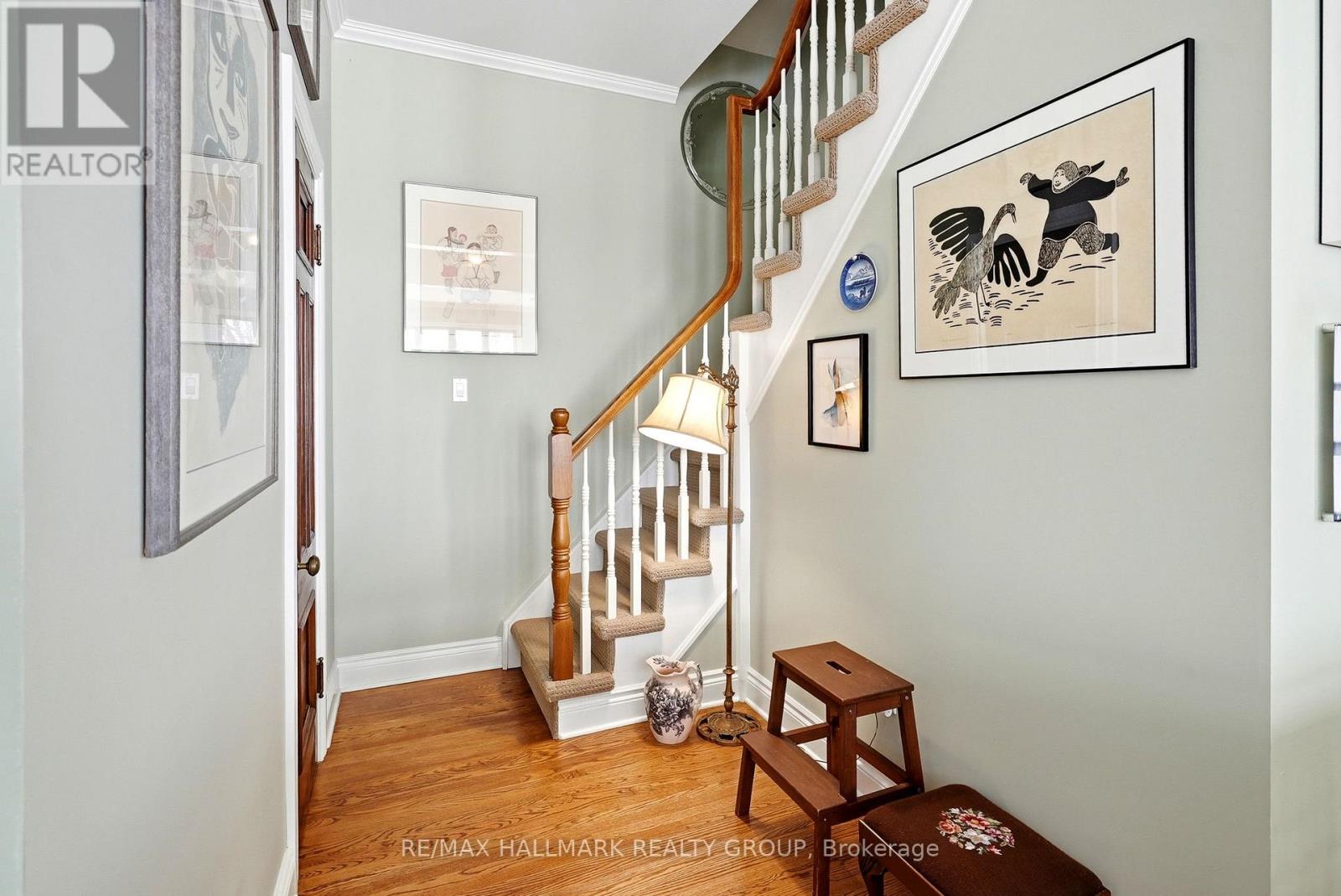 53 Scrivens Street, Ottawa, Ontario  K2B 8M6 - Photo 37 - X12926124