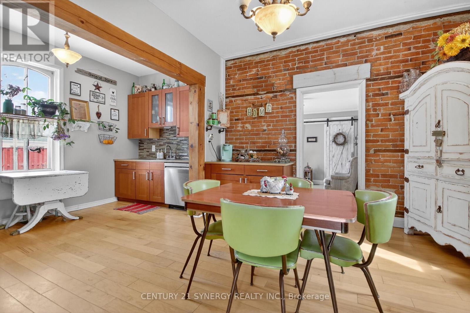 49 Queen Street N, Carleton Place, Ontario  K7C 2L9 - Photo 12 - X12926194