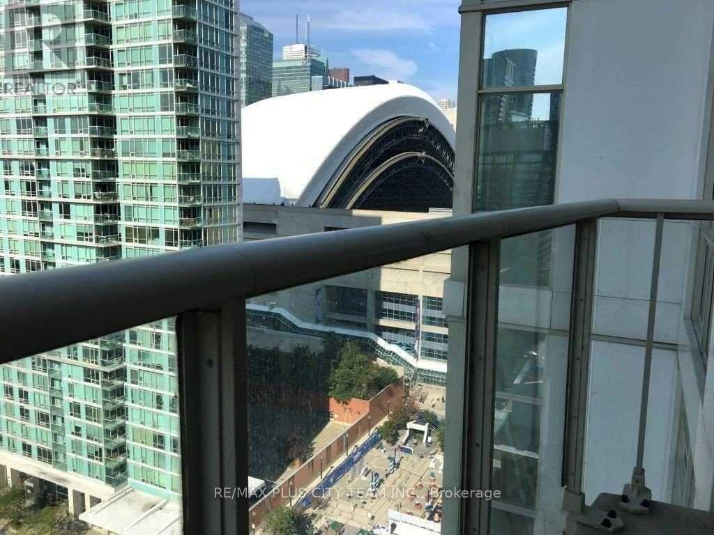 2105 - 10 Navy Wharf Court, Toronto (Waterfront Communities), Ontario  M5V 3V2 - Photo 14 - C12926188