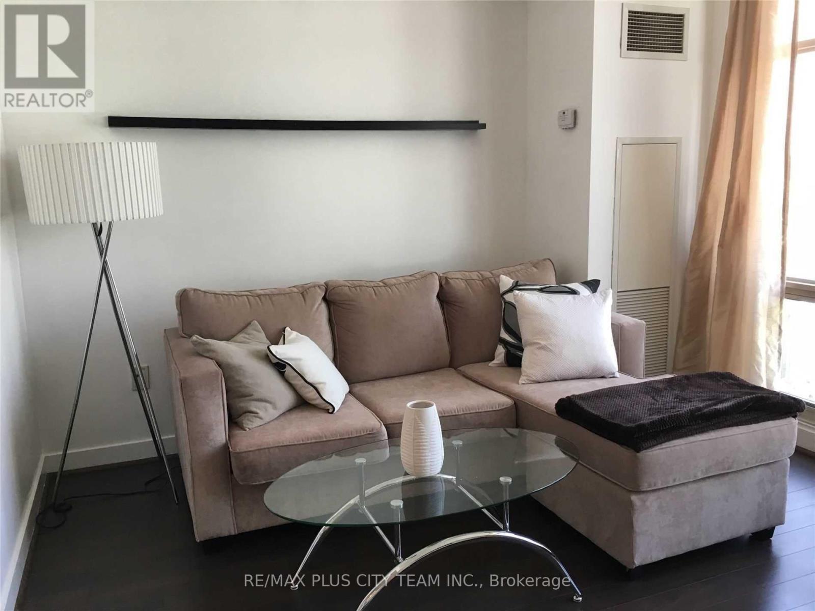 2105 - 10 Navy Wharf Court, Toronto (Waterfront Communities), Ontario  M5V 3V2 - Photo 6 - C12926188