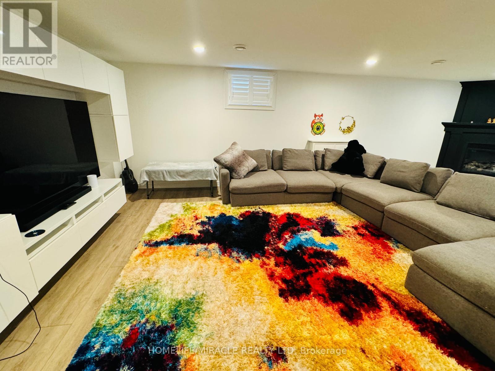 100 Creekside Drive, Welland, Ontario  L3C 0B4 - Photo 20 - X12921268