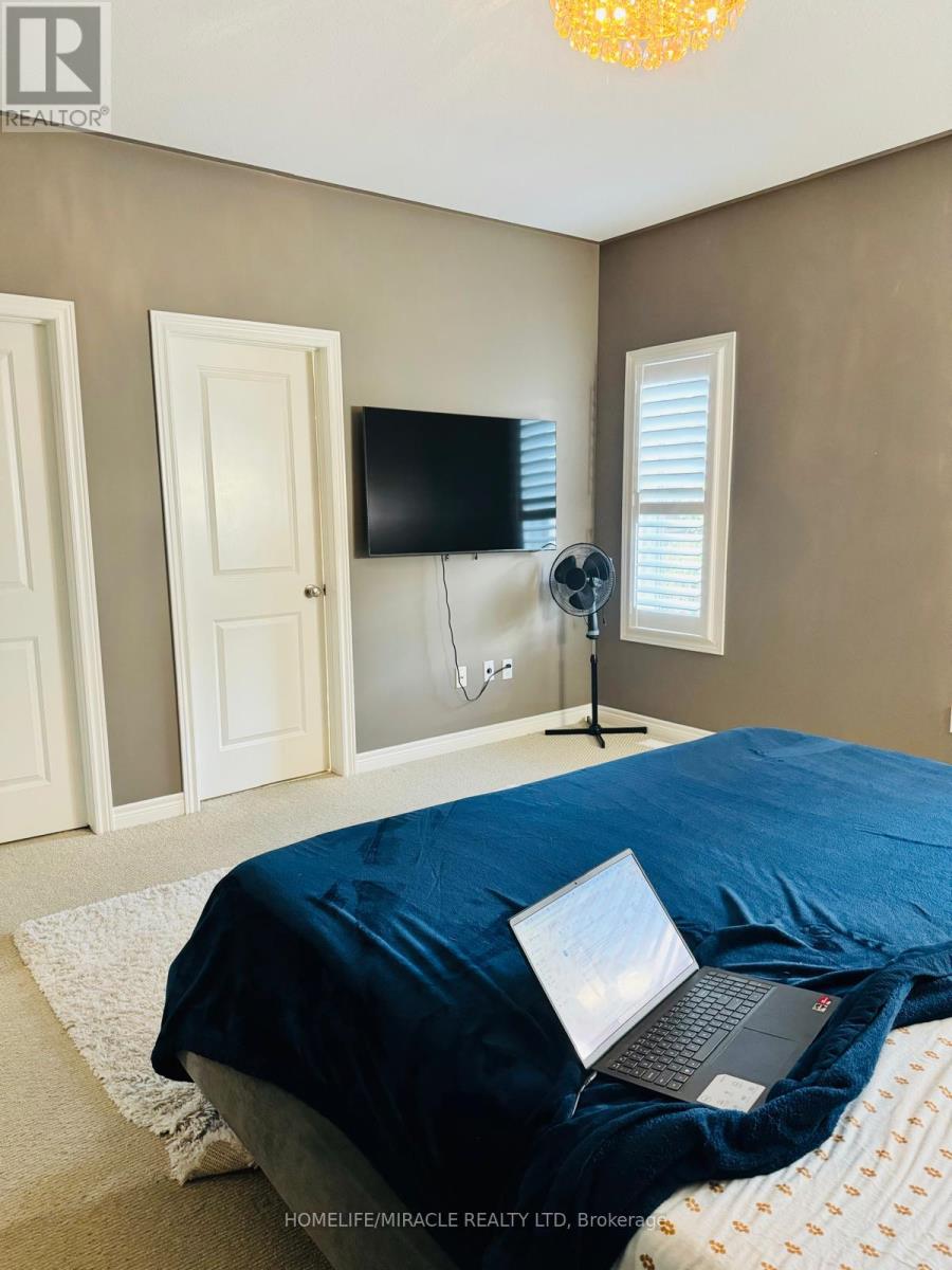 100 Creekside Drive, Welland, Ontario  L3C 0B4 - Photo 9 - X12921268