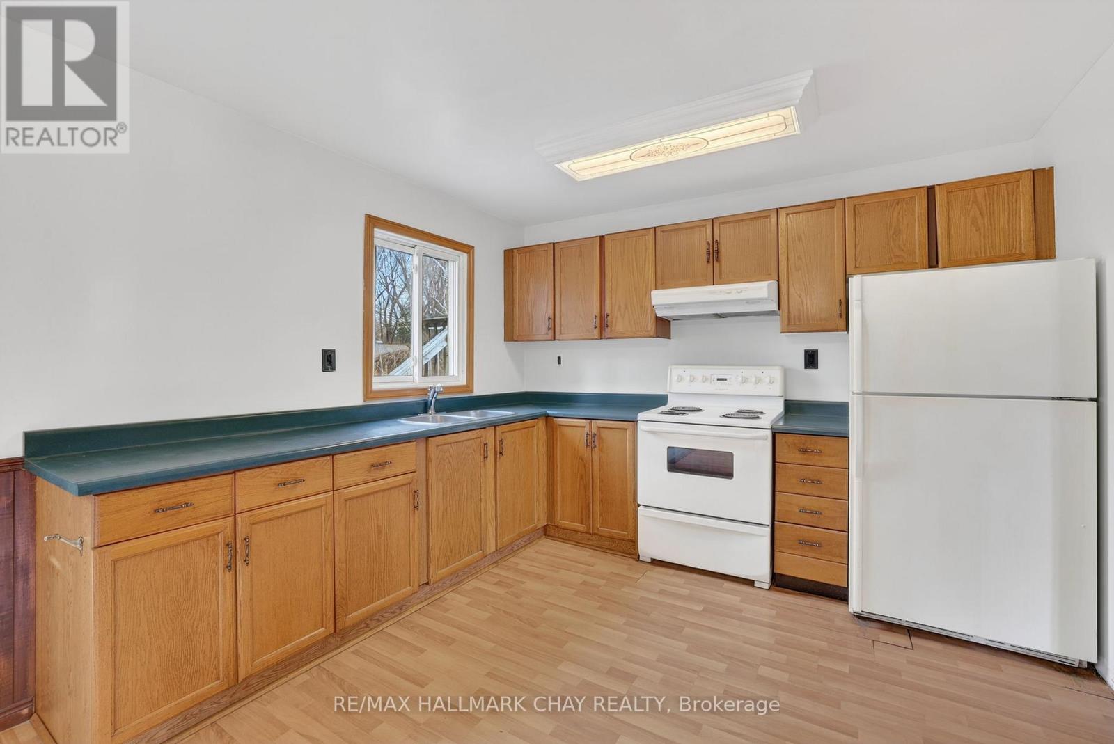 42 Princess Drive, Adjala-Tosorontio (Lisle), Ontario  L0M 1M0 - Photo 10 - N12926170