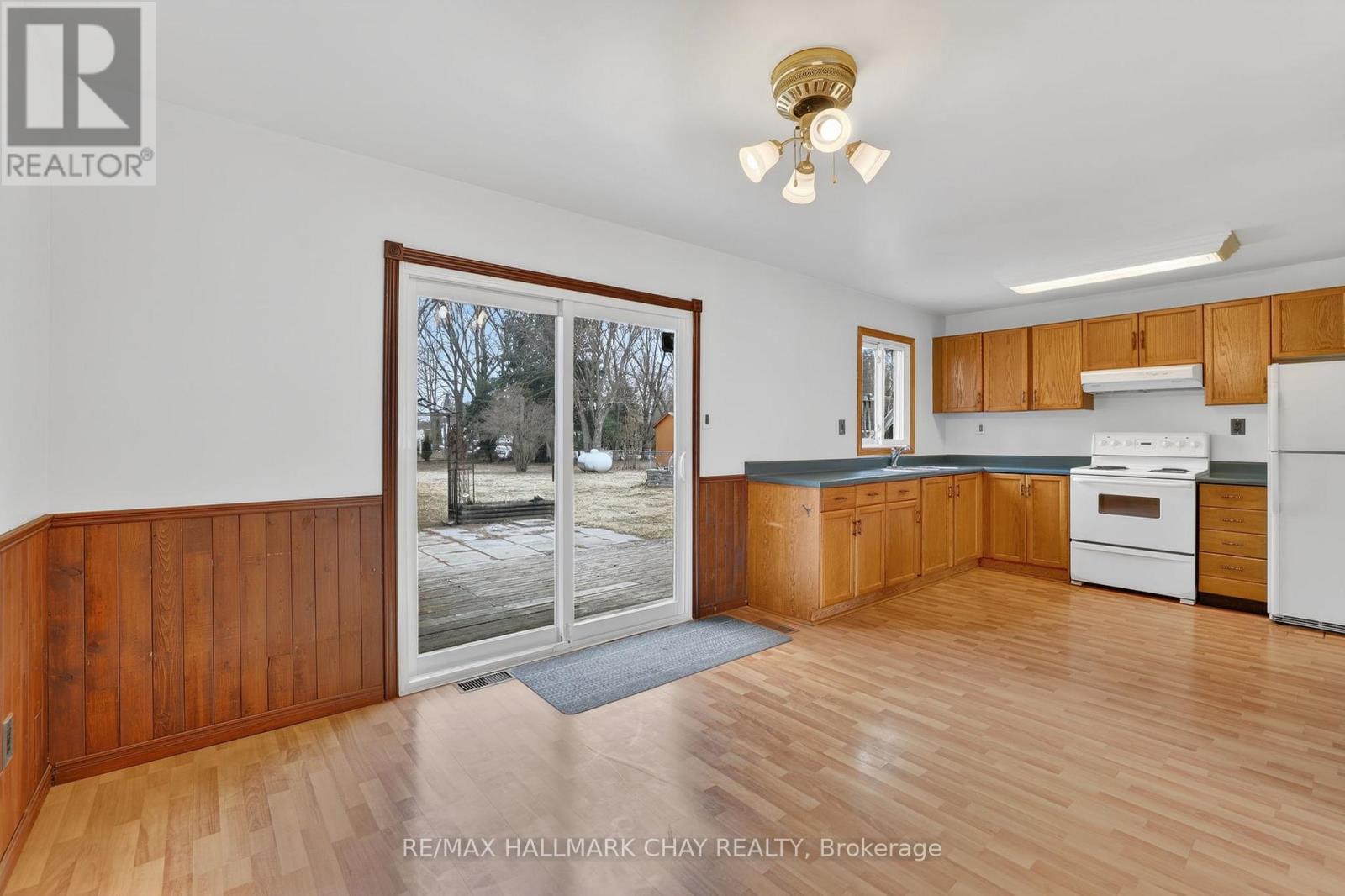 42 Princess Drive, Adjala-Tosorontio (Lisle), Ontario  L0M 1M0 - Photo 11 - N12926170