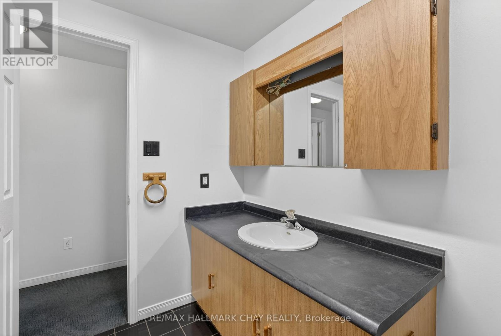 42 Princess Drive, Adjala-Tosorontio (Lisle), Ontario  L0M 1M0 - Photo 17 - N12926170