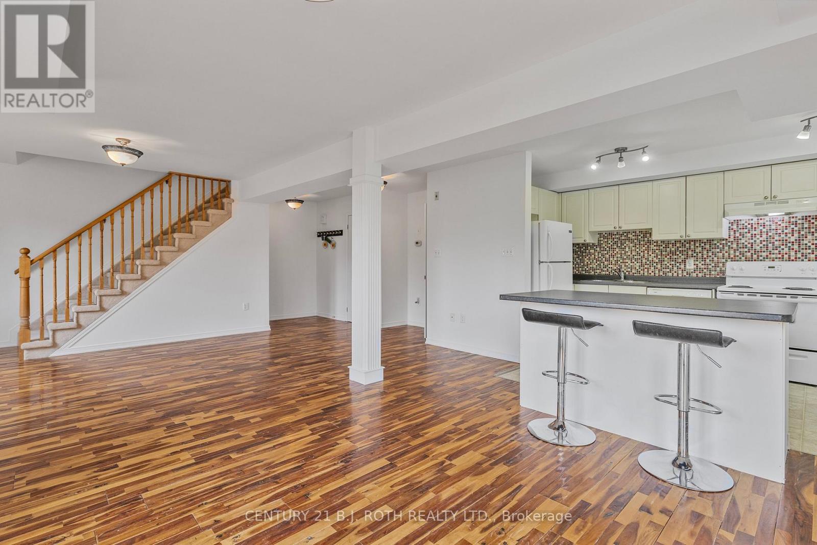 7 - 13 Cheltenham Road, Barrie, Ontario  L4M 0E7 - Photo 12 - S12926146