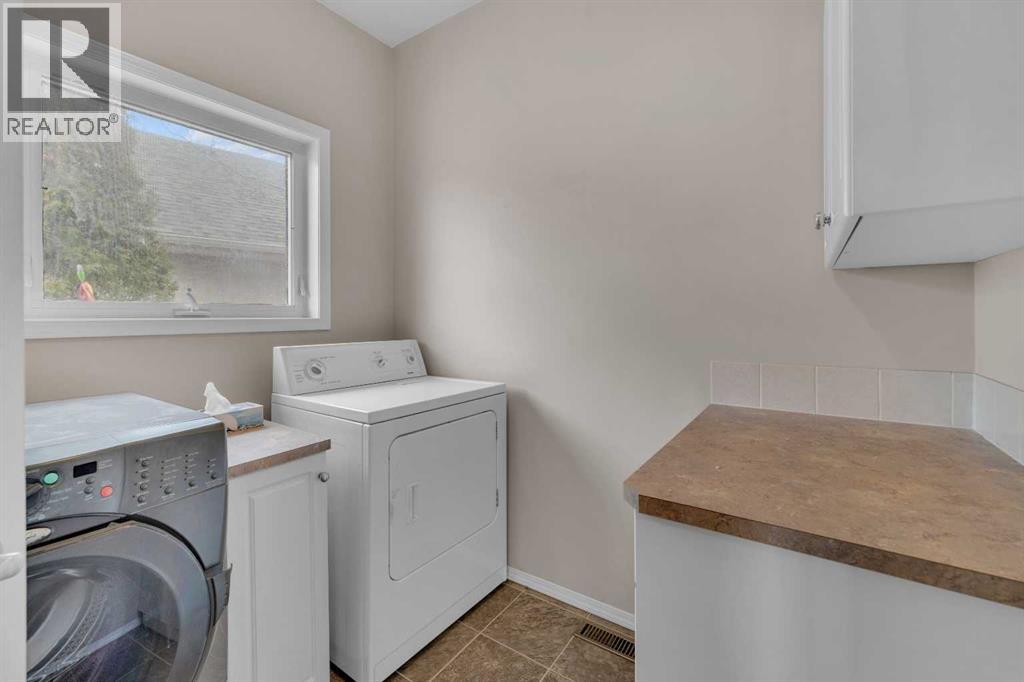 61 Fulmar Close, Sylvan Lake, Alberta  T4S 2K6 - Photo 14 - A2292951