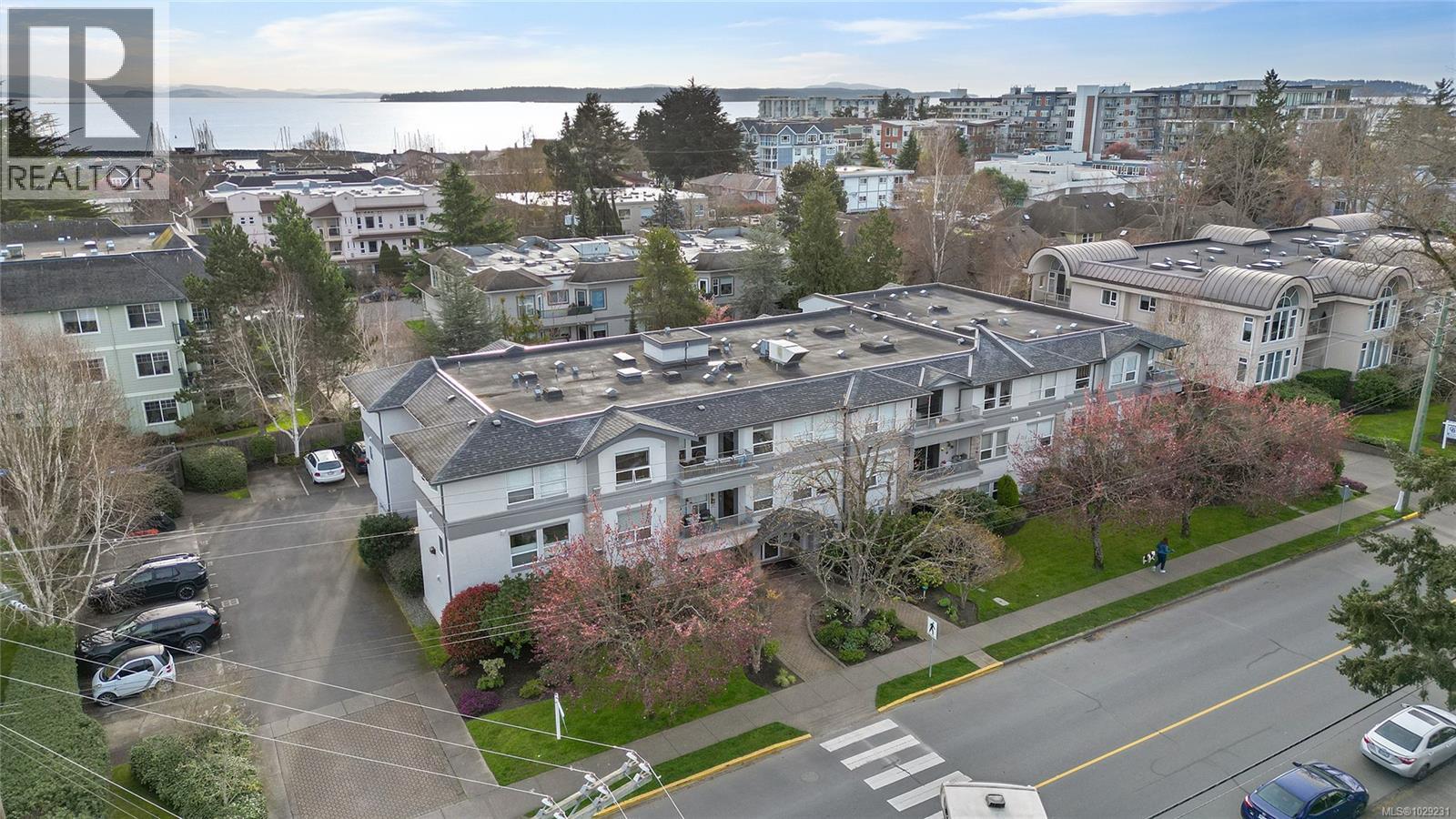 302 9945 Fifth St, Sidney, British Columbia  V8L 5L8 - Photo 39 - 1029231