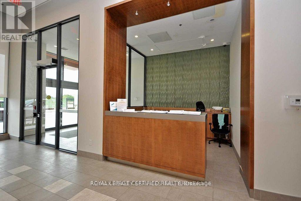 1106 - 4099 Brickstone Mews, Mississauga (City Centre), Ontario  L5B 0G8 - Photo 3 - W12926106