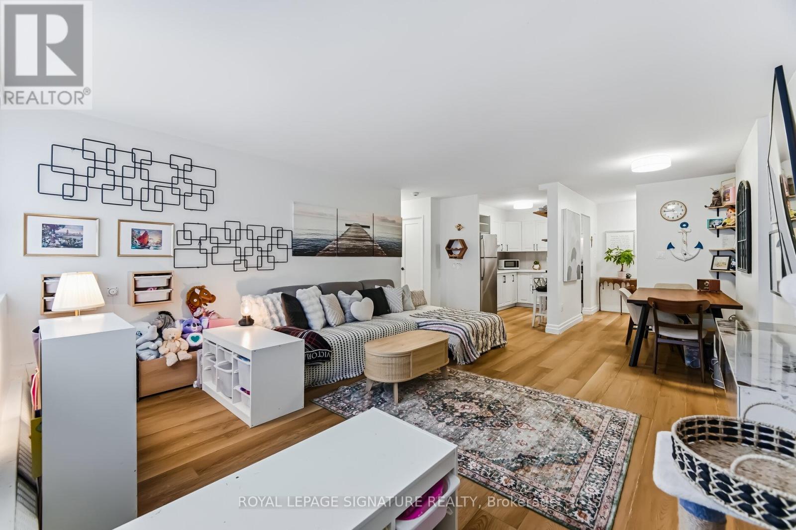 1203 - 2263 Marine Drive, Oakville, Ontario  L6L 5K1 - Photo 17 - W12926144