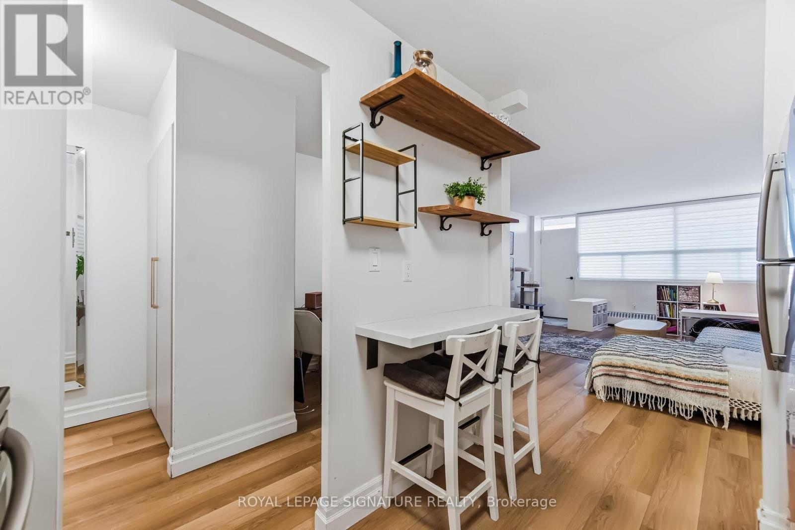 1203 - 2263 Marine Drive, Oakville, Ontario  L6L 5K1 - Photo 19 - W12926144