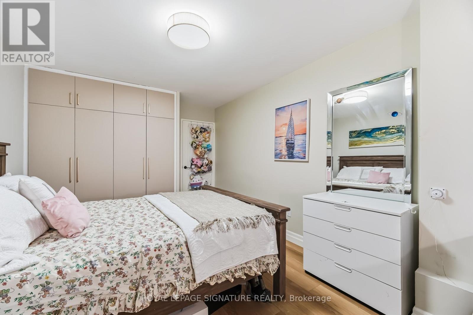 1203 - 2263 Marine Drive, Oakville, Ontario  L6L 5K1 - Photo 27 - W12926144