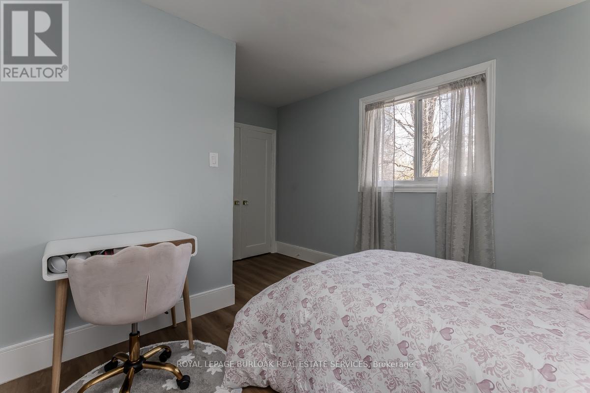 621 Francis Road, Burlington, Ontario  L7T 3X6 - Photo 33 - W12926172