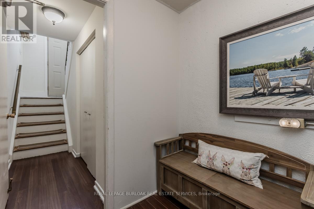 621 Francis Road, Burlington, Ontario  L7T 3X6 - Photo 35 - W12926172