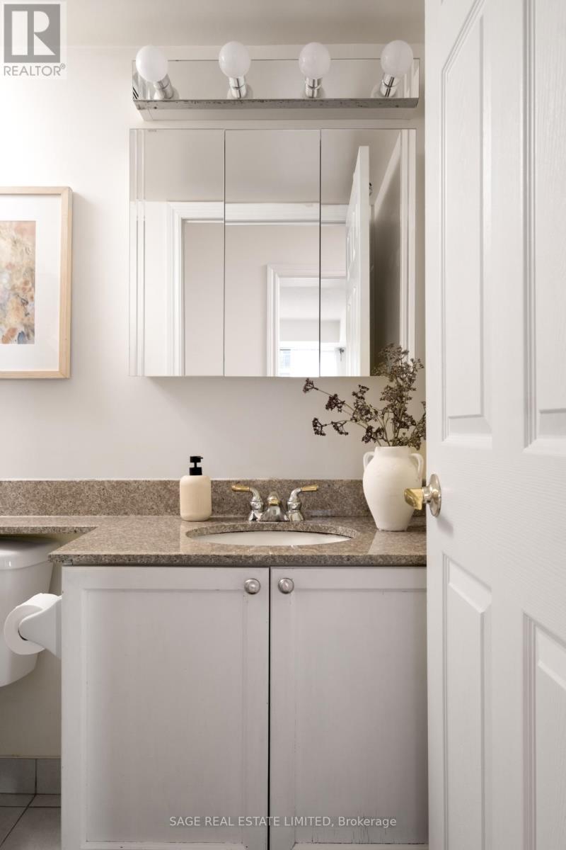 1604 - 5 Michael Power Place, Toronto, Ontario  M9A 0A3 - Photo 25 - W12926176