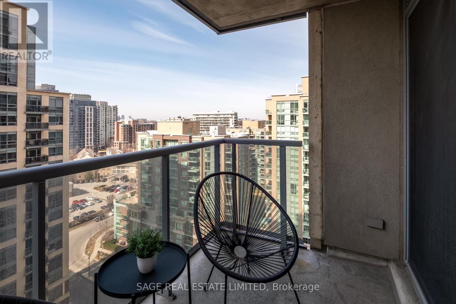 1604 - 5 Michael Power Place, Toronto, Ontario  M9A 0A3 - Photo 27 - W12926176