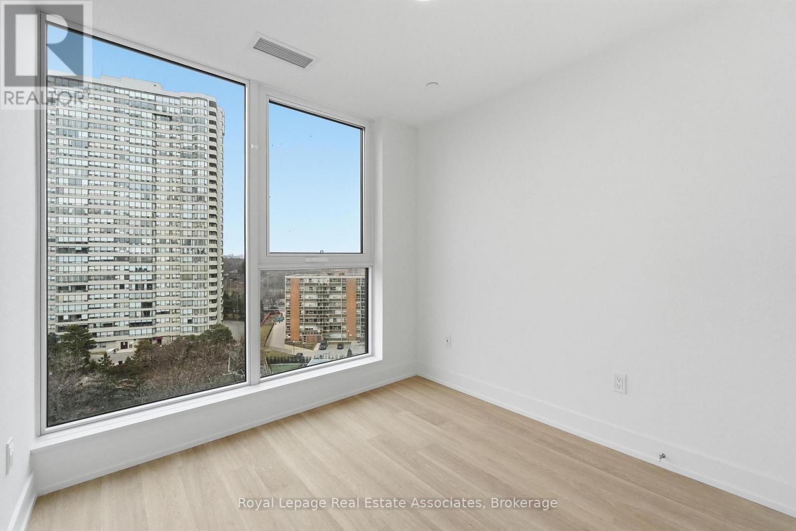 801 - 25 Cordova Avenue, Toronto (Islington-City Centre West), Ontario  M9A 0E5 - Photo 7 - W12926190