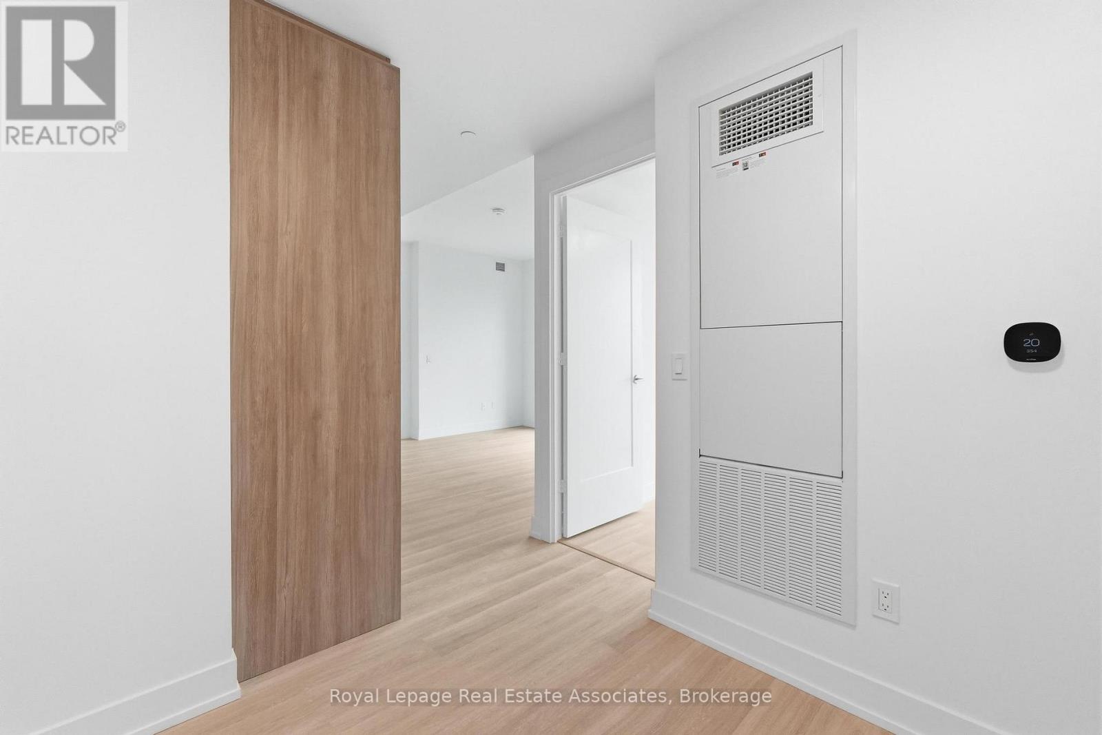 801 - 25 Cordova Avenue, Toronto (Islington-City Centre West), Ontario  M9A 0E5 - Photo 9 - W12926190