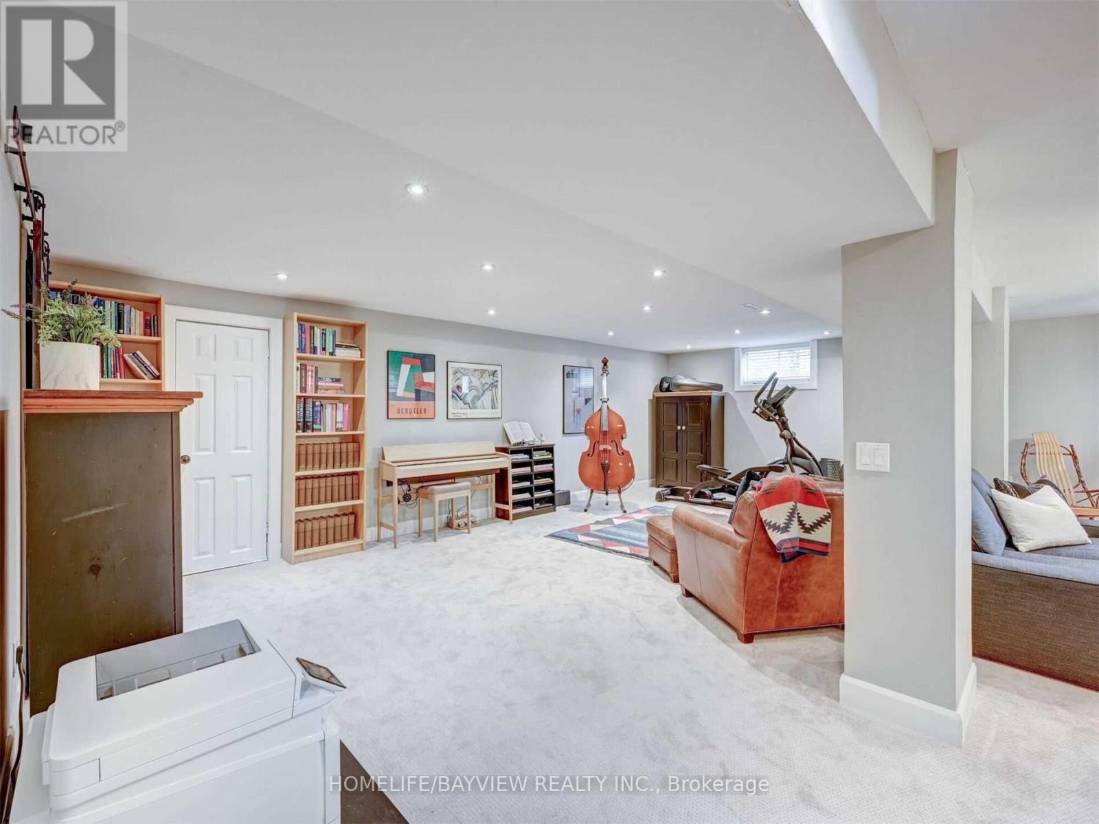 414 Dorchester Crescent, Burlington, Ontario  L7T 2X4 - Photo 26 - W12926212