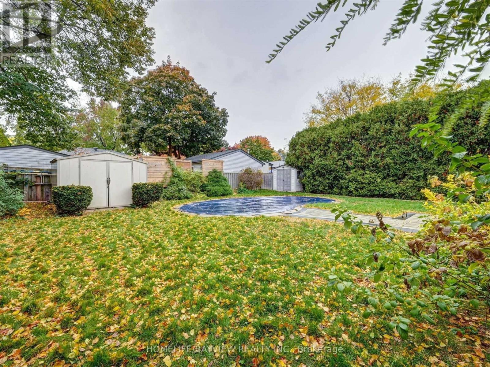 414 Dorchester Crescent, Burlington, Ontario  L7T 2X4 - Photo 38 - W12926212