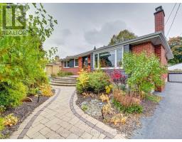 414 DORCHESTER CRESCENT, Burlington, Ontario