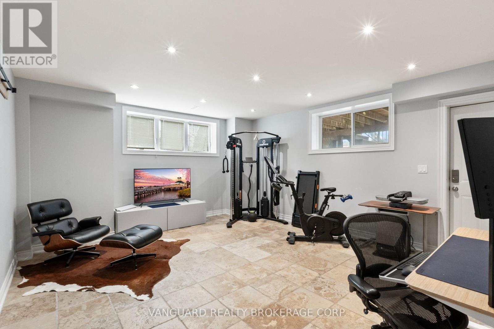 106 George Street, Toronto, Ontario  M8Z 3Y7 - Photo 13 - W12926218