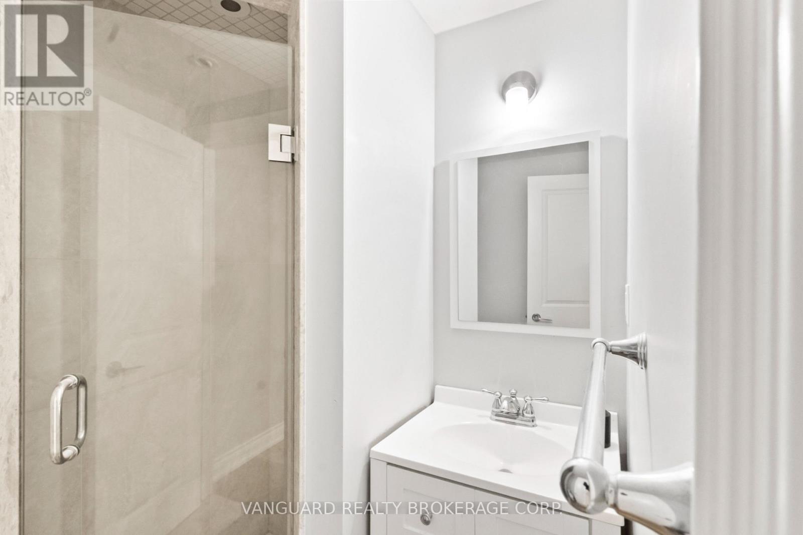 106 George Street, Toronto, Ontario  M8Z 3Y7 - Photo 17 - W12926218